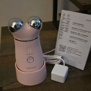 NuFace Trinity Mini+ in Soft Pink with Silver Accents